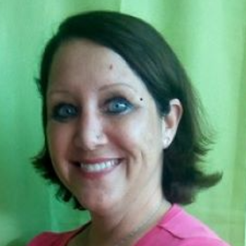 Headshot of Laura Gray