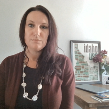 Headshot of Lindsay Haskell