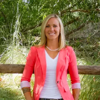 Headshot of Ashley Miller