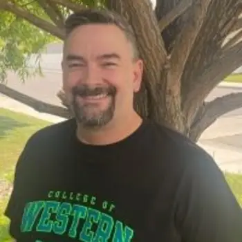 Headshot of Jay Soelberg