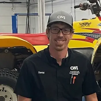 Headshot of Daniel Johnson