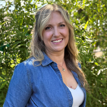 Headshot of Erin Herland