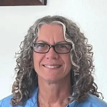 Headshot of Laura Templeman