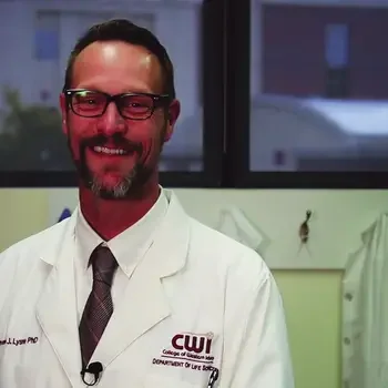 Headshot of Steve Lysne