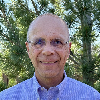 Headshot of Mark Robb