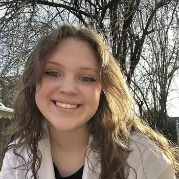 Headshot of Madeline Myers