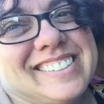 Headshot of Juanita Manzo