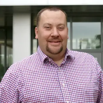 Headshot of Mark Galaviz