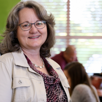 Headshot of Jana McCurdy