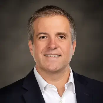 Headshot of Nic Miller