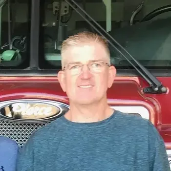 Headshot of Darrin Raskopf