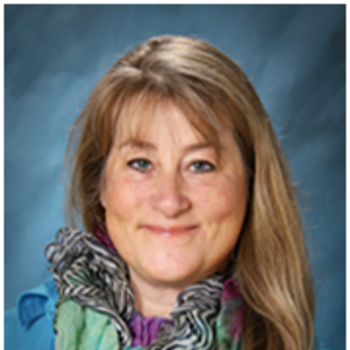 Headshot of Diana Rhinehart