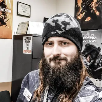 Headshot of Rick Del Vecchio