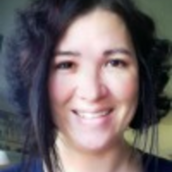 Headshot of Stephanie Sevigny