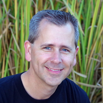 Headshot of Ted Daniels