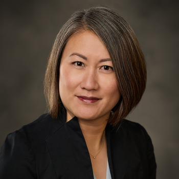 Headshot of Emily Tetz