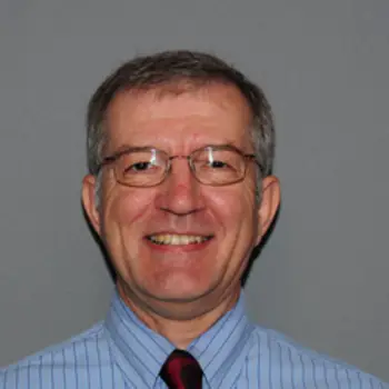 Headshot of Gary Thomas