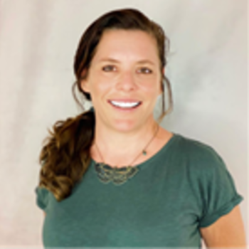 Headshot of Clementine Wright