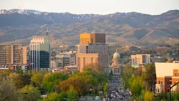 View of the Treasure Valley highlighting the city of Boise and the mountains
