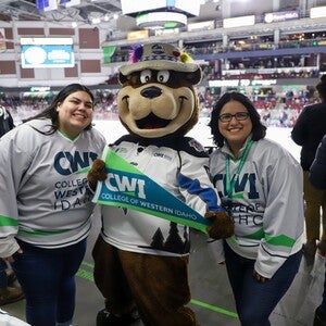 CWI students with Blue at the Steelheads game