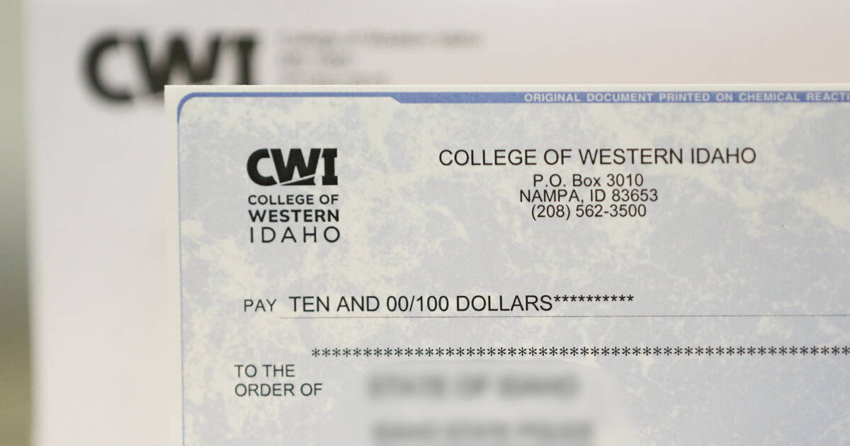 2023 Holiday Check Processing Notice | CWI