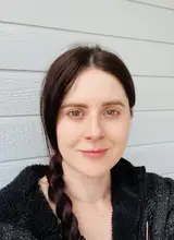 A headshot of Kathleen Burns-Wick